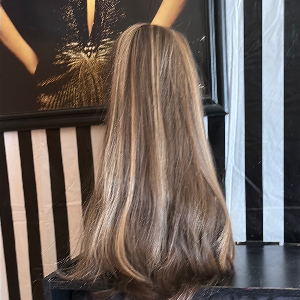 Brown Hair Extensions with Sleek Shine and Dimensional Appeal